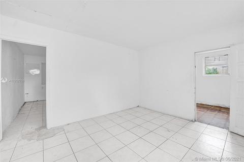 465 NE 157th Ter, Miami, FL 33162 photo 26