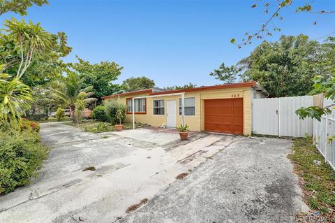 465 NE 157th Ter, Miami, FL 33162 photo 2