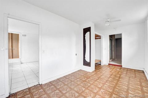 465 NE 157th Ter, Miami, FL 33162 photo 33