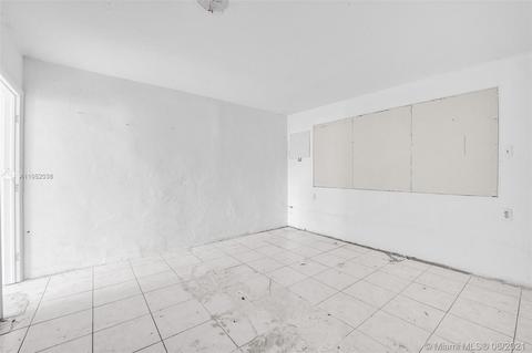 465 NE 157th Ter, Miami, FL 33162 photo 30