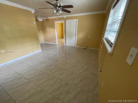 3240 E 8th Ave, Hialeah, FL 33013 photo 9