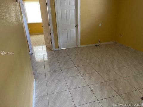3240 E 8th Ave, Hialeah, FL 33013 photo 10