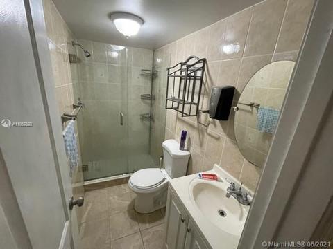 3240 E 8th Ave, Hialeah, FL 33013 photo 7