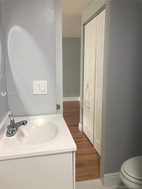 1531 E 9 Ct, Hialeah, FL 33010 photo 9