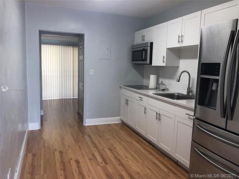 1531 E 9 Ct, Hialeah, FL 33010 photo 10