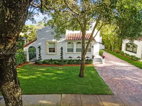 608 Majorca Ave, Coral Gables, FL 33143 photo 1