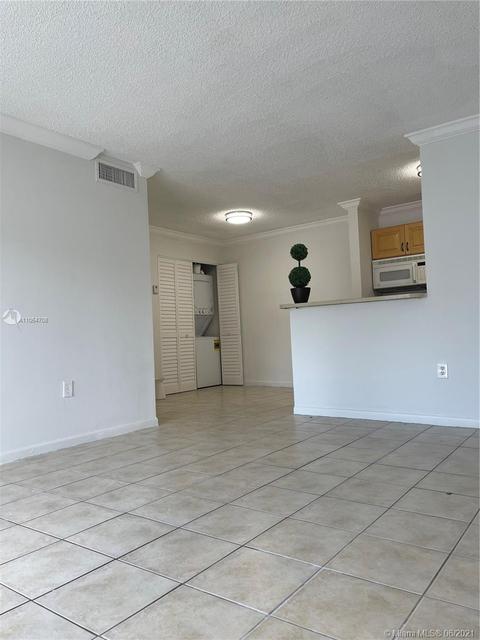 7230 NW 179th St #103, Hialeah, FL 33015 photo 10