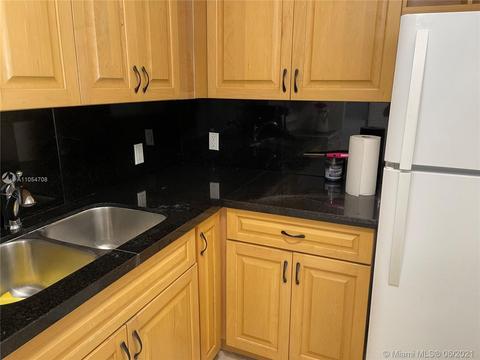 7230 NW 179th St #103, Hialeah, FL 33015 photo 18