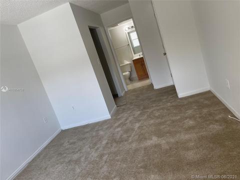 7230 NW 179th St #103, Hialeah, FL 33015 photo 34