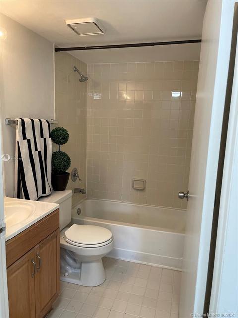 7230 NW 179th St #103, Hialeah, FL 33015 photo 29