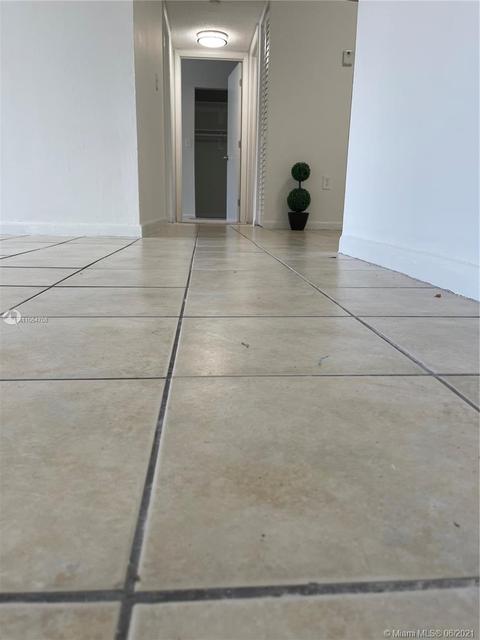 7230 NW 179th St #103, Hialeah, FL 33015 photo 32
