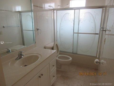 140 E 5 St #6, Hialeah, FL 33010 photo 18