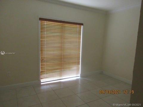 140 E 5 St #6, Hialeah, FL 33010 photo 22