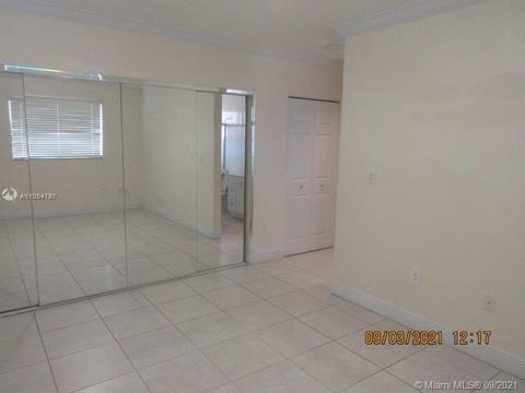 140 E 5 St #6, Hialeah, FL 33010 photo 17
