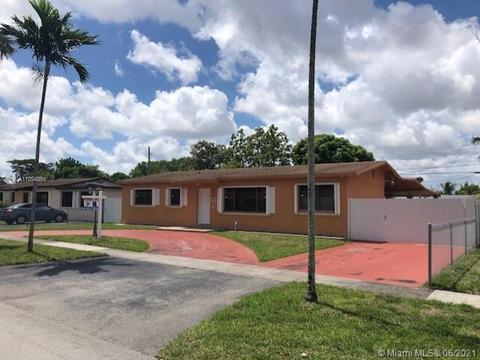 706 W 40th Pl, Hialeah, FL 33012 photo 1