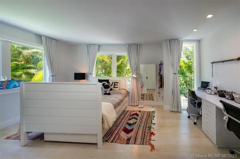 320 Pacific Rd, Key Biscayne, FL 33149 photo 12
