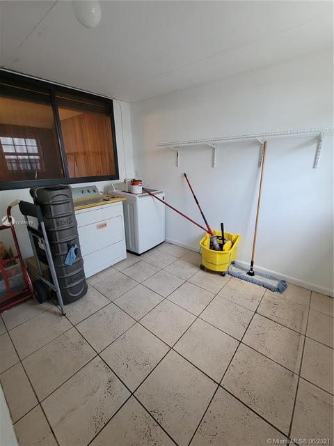 200 N Esplanade Dr, Miami Springs, FL 33166 photo 10
