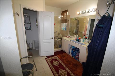 8064 NW 111th Ct, Doral, FL 33178 photo 11
