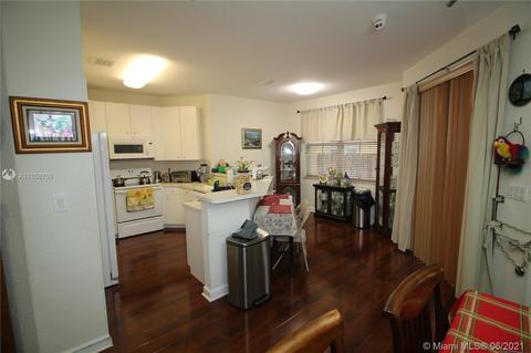 8064 NW 111th Ct, Doral, FL 33178 photo 7