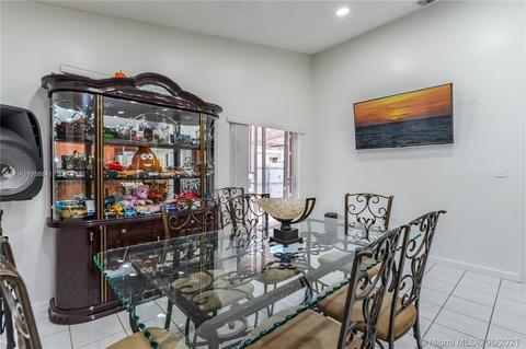 7234 W 30th Ave, Hialeah, FL 33018 photo 14