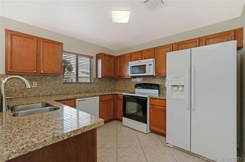 4534 SW 127th Ter, Miramar, FL 33027 photo 10