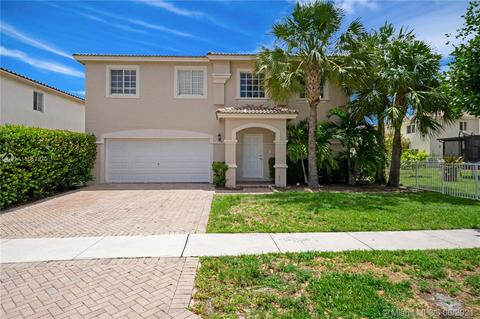 4534 SW 127th Ter, Miramar, FL 33027 photo 2