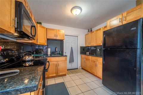 506 E 10th St, Hialeah, FL 33010 photo 15