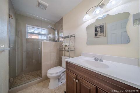 506 E 10th St, Hialeah, FL 33010 photo 13