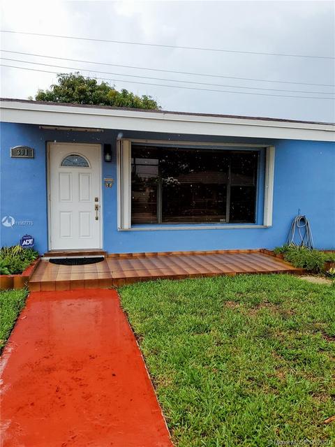 391 W 40th Pl, Hialeah, FL 33012 photo 1