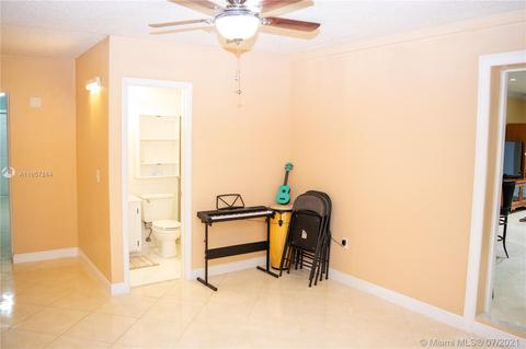 665 E 9th Ln, Hialeah, FL 33010 photo 23
