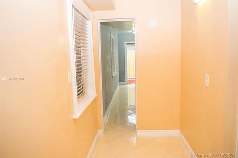 665 E 9th Ln, Hialeah, FL 33010 photo 25