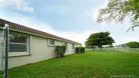 2551 Eagle Run Dr, Weston, FL 33327 photo 10