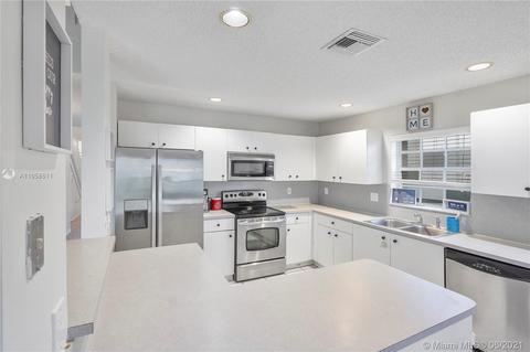 7457 NW 25th St, Margate, FL 33063 photo 13