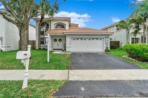 7457 NW 25th St, Margate, FL 33063 photo 2