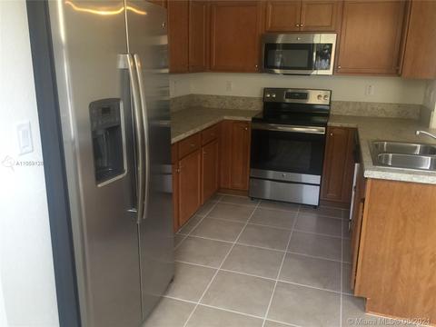 9357 W 34th Ct, Hialeah, FL 33018 photo 8