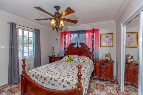 5981 E 6th Ave, Hialeah, FL 33013 photo 17