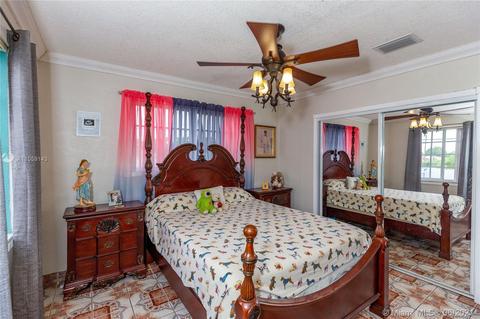 5981 E 6th Ave, Hialeah, FL 33013 photo 18