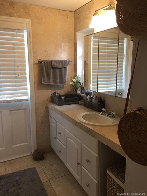 545 Warren Ln, Key Biscayne, FL 33149 photo 26