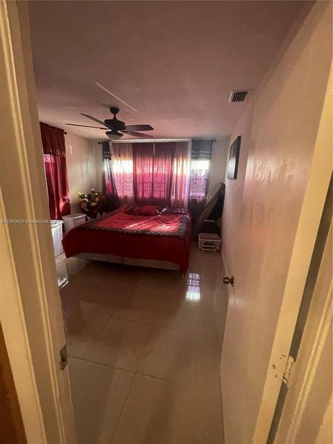 4435 E 8th Ln, Hialeah, FL 33013 photo 18