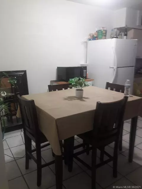 4164 E 10th Ave, Hialeah, FL 33013 photo 10