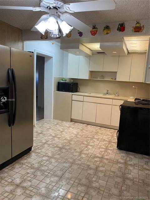 505 E 41st St, Hialeah, FL 33013 photo 6