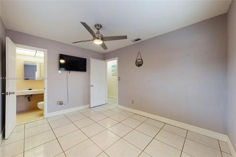 4402 NW 203rd St, Miami Gardens, FL 33055 photo 16