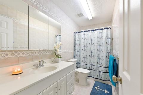 4402 NW 203rd St, Miami Gardens, FL 33055 photo 12