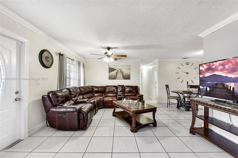 4402 NW 203rd St, Miami Gardens, FL 33055 photo 3