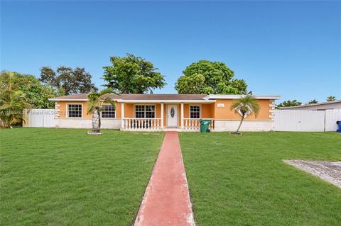 4402 NW 203rd St, Miami Gardens, FL 33055 photo 1