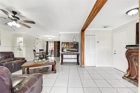 4402 NW 203rd St, Miami Gardens, FL 33055 photo 5