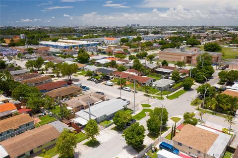 2491 W 9th Ln, Hialeah, FL 33010 photo 35