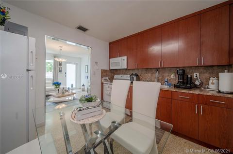 2491 W 9th Ln, Hialeah, FL 33010 photo 7