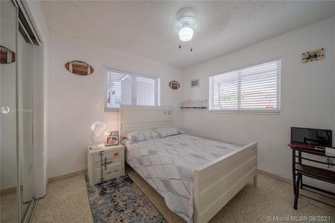 2491 W 9th Ln, Hialeah, FL 33010 photo 13