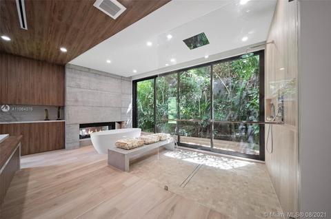 2930 Brickell Ave, Miami, FL 33129 photo 36